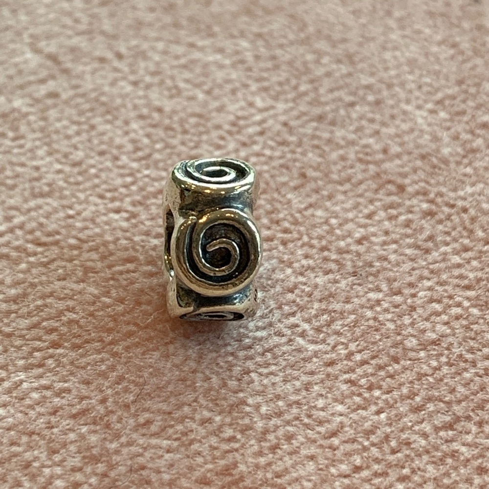 Pandora Spacer Swirl Charm
